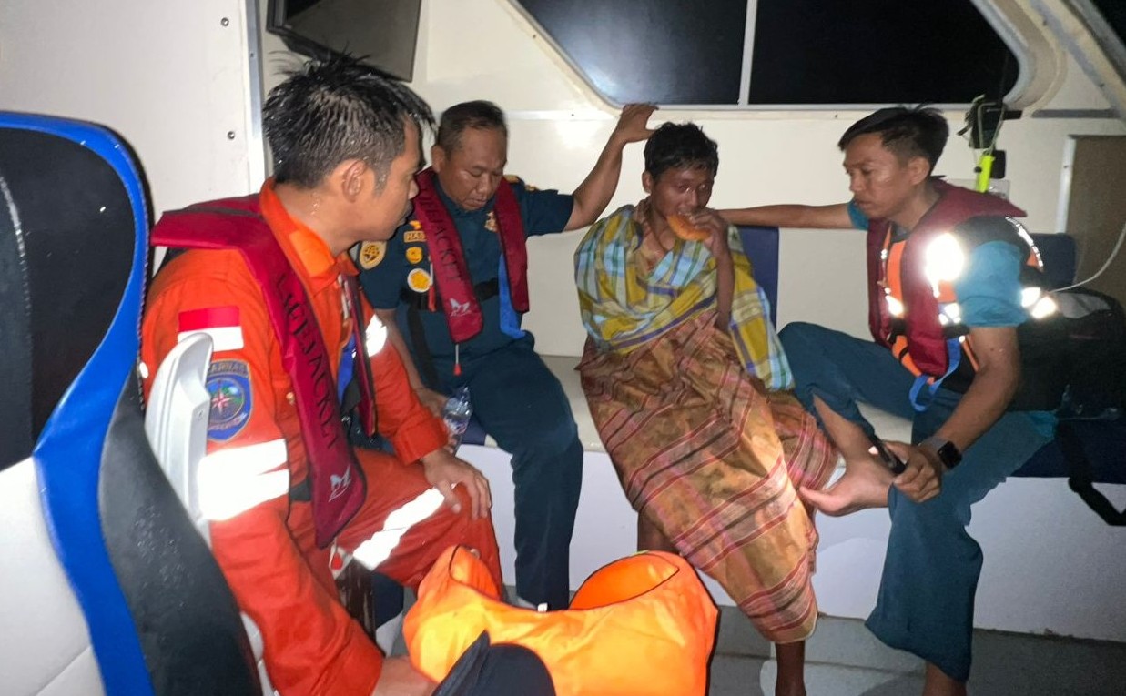 Remaja 19 Tahun yang Lompat dari KM Tilong Kabila Ditemukan Nelayan di Perairan Banggai
