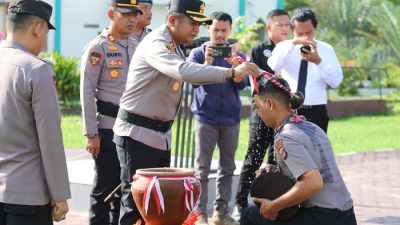 38 Personel Polres Parigi Moutong Terima Kenaikan Pangkat