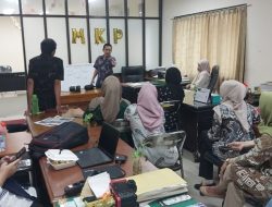 ASN PPPK Biro Adpim Sulteng Dilatih Fotografi dan Penulisan Press Release