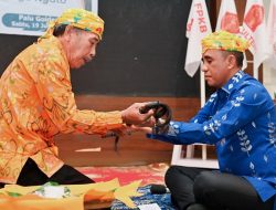 Gubernur Sulteng Dapat Gelar Adat Kaili, Serukan Penguatan Budaya Lokal