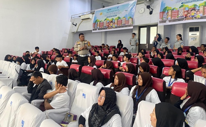 Ditlantas Polda Sulteng Sosialisasikan Keamanan Lalu Lintas di Peringatan Hari Anak Nasional