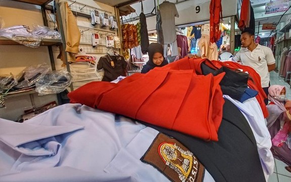 Disdikbud Parigi Moutong Jadwalkan Launching 3000 Seragam Sekolah Gratis di Tahun Ajaran Baru