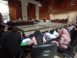 Hadir di Paripurna DPRD, Bupati Parigi Moutong Siapkan Langkah Tegas Hentikan Tambang Ilegal