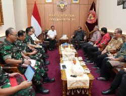 Wamenhan dan KIP Sepakati Penguatan Keterbukaan Informasi di Sektor Pertahanan