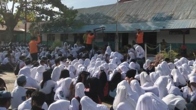 BPBD Parigi Moutong Latih Pelajar SMA Hadapi Gempa