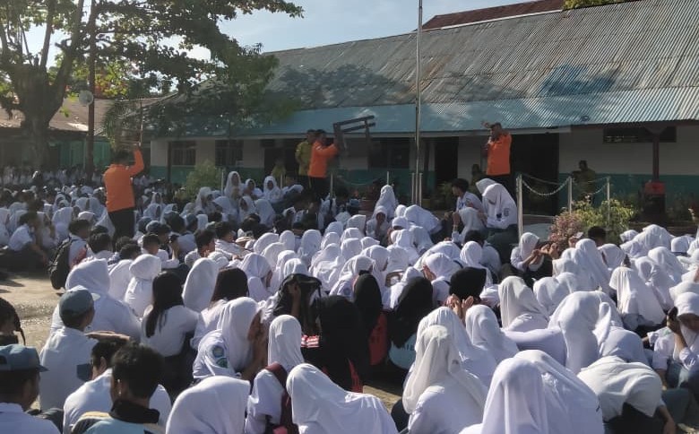 BPBD Parigi Moutong Latih Pelajar SMA Hadapi Gempa