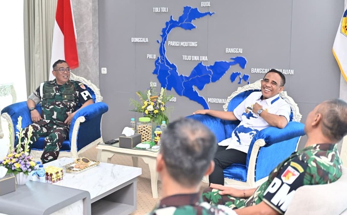 Pertemuan Gubernur Sulteng dan Danpuspomad Bahas Penguatan Kerja Sama Keamanan Daerah