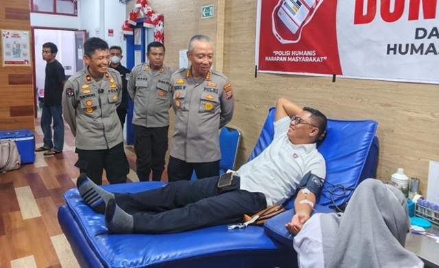 Semarak Gelaran Donor Darah Bertajuk Polri Humanis Polda Sulteng