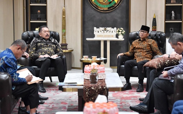 Mendes PDT Ungkap Ribuan Desa Terancam Tak Bisa Bangun Akibat Status Kawasan Hutan