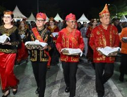 Wamendagri Kagumi Keindahan Danau Poso, Sebut Punya Daya Tarik Kelas Dunia