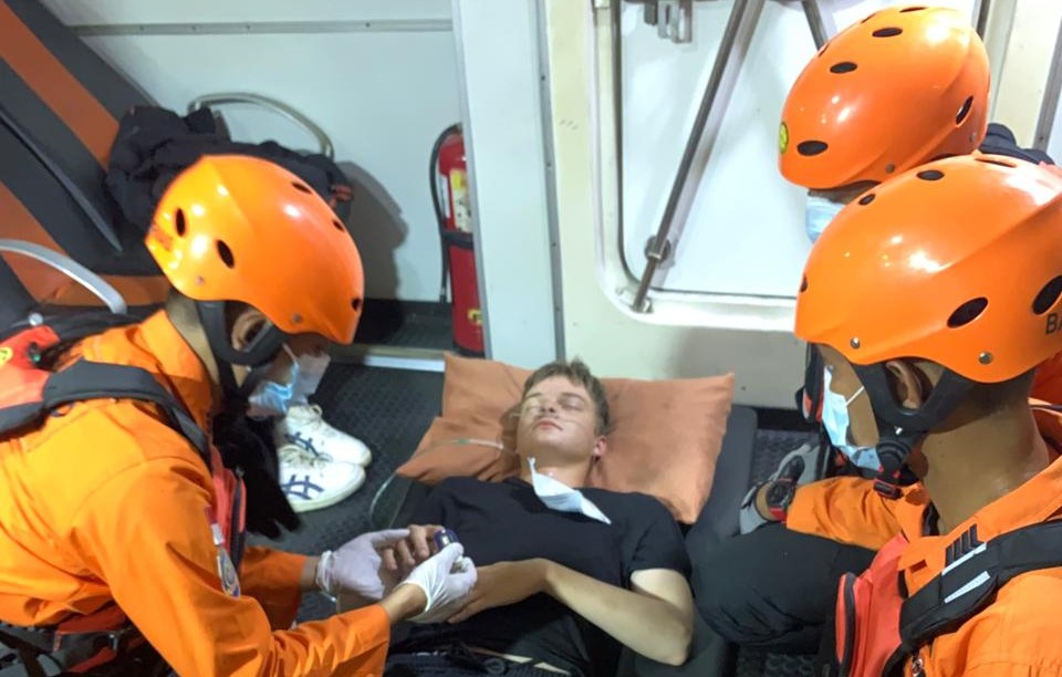 ABK Asal Ukraina Dievakuasi Tim SAR Gabungan di Perairan Donggala