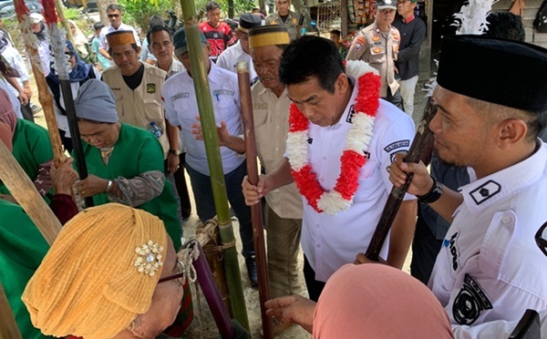 Erwin Burase: Panen Raya Bukti Semangat dan Kerja Keras Petani Parigi Moutong