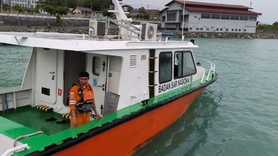 Tim SAR Gabungan Cari Nelayan Donggala yang Terjatuh ke Laut
