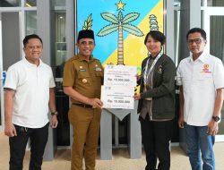 Gubernur Anwar Hafid Apresiasi Dua Atlet Sulteng Peraih Medali SEA Games 2025