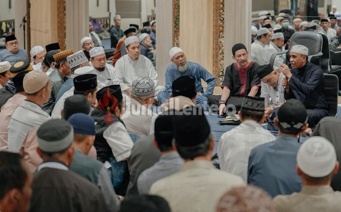 Retret Kepsek di Palu, Gubernur Sulteng Tekankan Peran Besar Masjid dalam Pendidikan