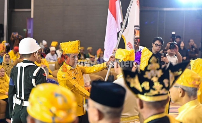 Anwar Hafid Sebut Masa Depan Sulteng Ditentukan Adat