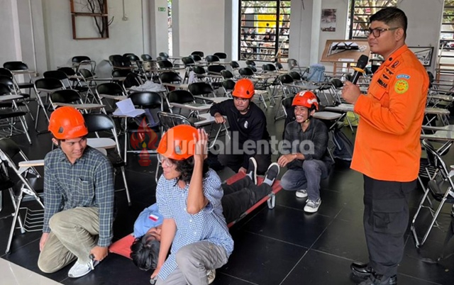 Basarnas Palu Bekali Mahasiswa Untad Mitigasi Bencana