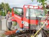 Truk Bermuatan Gas Subsidi Hantam Rumah di Banggai