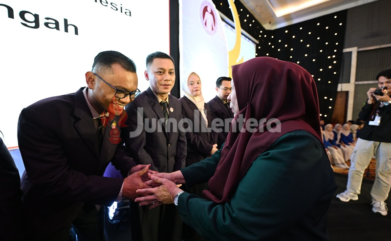 Pelantikan PAPDI Sulteng Jadi Momentum Perkuat Layanan Kesehatan Daerah
