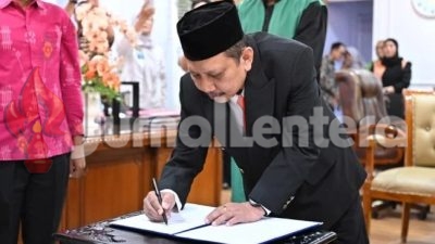 Wagub Sulteng Lantik Dokter Ahli Utama, RSUD Undata Bidik Standar Internasional