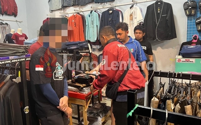 Toko Pakaian di Banggai Digerebek, Polisi Temukan Sabu 3,46 Gram dan Tangkap Pemiliknya