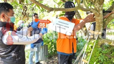 Pelaku Pembunuhan di Morowali Utara Peragakan Detik-detik Penembakan Korban