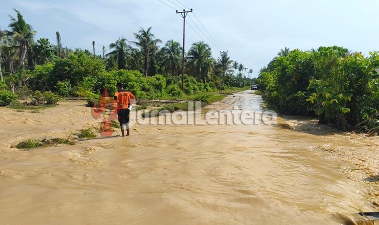 Banjir Akibat Hujan Deras Terjang Dua Kecamatan di Parigi Moutong