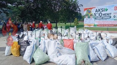 Gerakan Kebersihan di Parigi Moutong Diperkuat Melalui Aksi 100 Menit Pungut Sampah