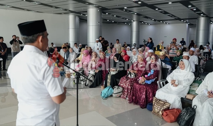 Gubernur Sulteng Sambut Kepulangan 175 Jamaah Haji di Bandara Internasional Mutiara SIS Al-Jufri Palu